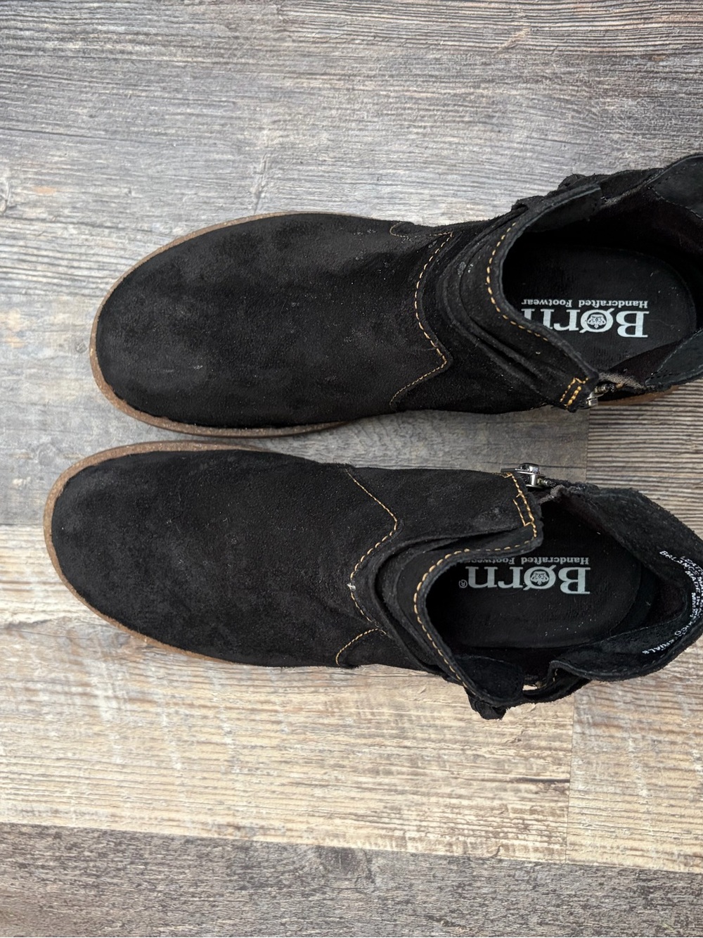 Børn Wynter Black Suede Ankle Booties Comfort Boots Size 8 M/W - Picture 6 of 7